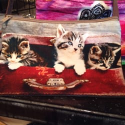 Rubaiyat Beads - Cutest little purse ever!