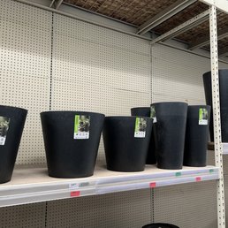 Flower pots--skimpy choices