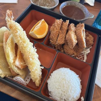 Kigawa Bistro - Sushi Bars Near Me - San Leandro, California