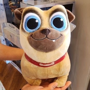 Disney Store - Outlet Stores Near Me - Commerce, California