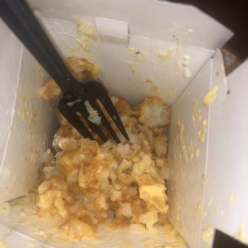 Jack in the Box - Cheesy bacon tater tots that I thought had bacon at the bottom but did not - Burgers Near Me - Hayward, California