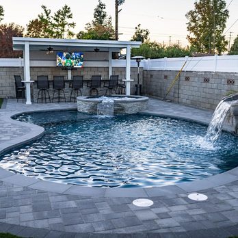 Outdoor Pros - General Contractors Near Me - West Hills, California