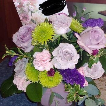 Main Street Floral - This is what she received. - Florists Near Me - Colville, Washington Main Street Floral - This is what she received. - Florists Near Me - Colville, Washington