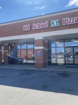 Old School N.Y. Pizza by null
