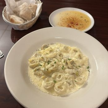 Vito's Italian Restaurant - Cheese Tortellini Alfredo - Italian Near Me - Greensboro, North Carolina Vito's Italian Restaurant - Cheese Tortellini Alfredo - Italian Near Me - Greensboro, North Carolina