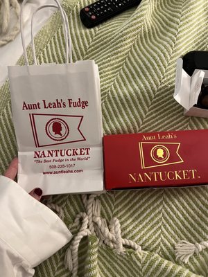 Aunt Leah's Fudge by null