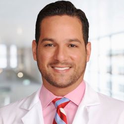 Juan G Diaz, DPM