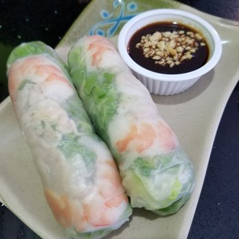 Pho Hong - Spring rolls- the sauce was more hoisin than peanuts. Still good - Vietnamese Near Me - Burlington, Vermont Pho Hong - Spring rolls- the sauce was more hoisin than peanuts. Still good - Vietnamese Near Me - Burlington, Vermont