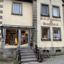 Heinrich Trump - Entrance