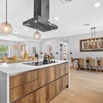 OT Bay Builders - Kitchen with island - General Contractors Near Me - San Jose, California OT Bay Builders - Kitchen with island - General Contractors Near Me - San Jose, California