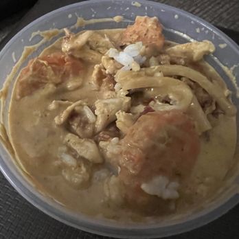 Kin Thai - Yellow chicken curry - Thai Near Me - Medford, Oregon Kin Thai - Yellow chicken curry - Thai Near Me - Medford, Oregon