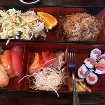 Goldfish Japanese Restaurant - bento box - Sushi Bars Near Me - Palmdale, California Goldfish Japanese Restaurant - bento box - Sushi Bars Near Me - Palmdale, California