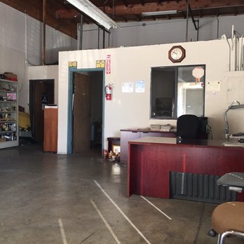 Milpitas Smog Test Only - The other side of the shop where there is a seating area and a table with some magazines if you're bored while waiting. :) - Smog Check Stations Near Me - Milpitas, California