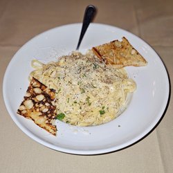 Peppercorn Grille - Fettuccine alfredo