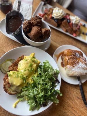 Benedict's by null