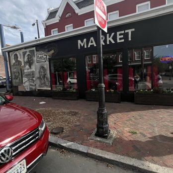 Mama J's Kitchen - Mama J's Market - Soul Food Near Me - Richmond, Virginia Mama J's Kitchen - Mama J's Market - Soul Food Near Me - Richmond, Virginia