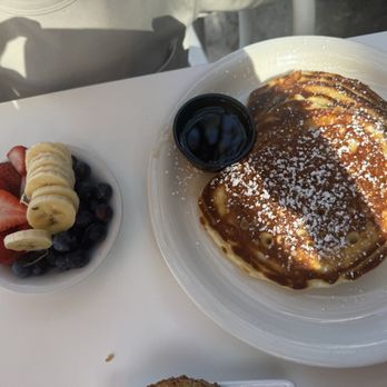Briarpatch Restaurant - Short Stack Pancakes - American Near Me - Winter Park, Florida