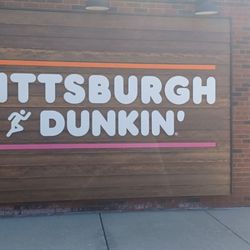 Heartland Restaurant Group - 73 locations in and around western Pennsylvania with more than 1,300 employees. PA Dunkin corporate!