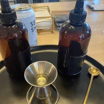 Penn & Beech Candle Co. - Mixing Oils - Candle Stores Near Me - Carmel, Indiana Penn & Beech Candle Co. - Mixing Oils - Candle Stores Near Me - Carmel, Indiana