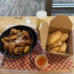 Crab Rangoon