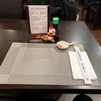 Taiko Japanese Restaurant - Nice place setting (Buc'ee not included on menu) - Sushi Bars Near Me - Springfield, Virginia