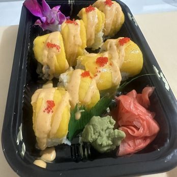 New LY Time Restaurant - I got the Mango Lobster Roll,it was sooooo... good! fresh and yummmmmmy....... - Asian Fusion Near Me - New York, New York New LY Time Restaurant - I got the Mango Lobster Roll,it was sooooo... good! fresh and yummmmmmy....... - Asian Fusion Near Me - New York, New York