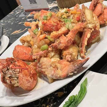 Triumph Valley - Lobster with salted egg - be sure to tell them how many pounds/size or else they'll give you the biggest one! - Dim Sum Near Me - Renton, Washington