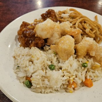 China Wall Buffet - Whatever is this on my plate - Chinese Near Me - Concord, California China Wall Buffet - Whatever is this on my plate - Chinese Near Me - Concord, California