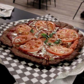Carrots N' Dates - Margherita pizza - Juice Bars & Smoothies Near Me - Cornwall, Ontario
