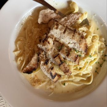 Ottava Via - Chicken Alfredo - Pizza Near Me - Detroit, Michigan Ottava Via - Chicken Alfredo - Pizza Near Me - Detroit, Michigan