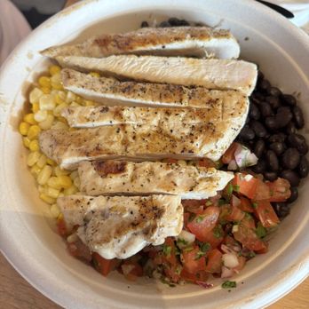 Sardi's Pollo A La Brasa - Chicken Shop Near Me - Hagerstown, Maryland