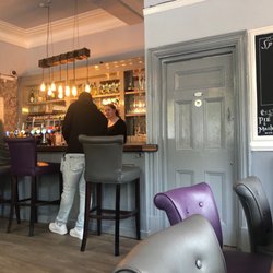 The Prince of Wales - Bar area