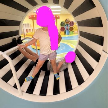 Waddle Waddle - Playing on the runny circle thingy lol - Indoor Playcenter Near Me - Carle Place, New York Waddle Waddle - Playing on the runny circle thingy lol - Indoor Playcenter Near Me - Carle Place, New York