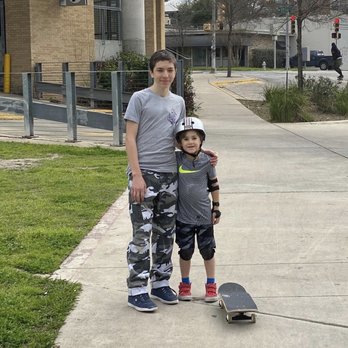 Skateboarding Lessons - Trainers Near Me - Austin, Texas Skateboarding Lessons - Trainers Near Me - Austin, Texas