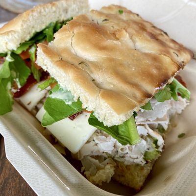 Honokaʻa Country Market by null