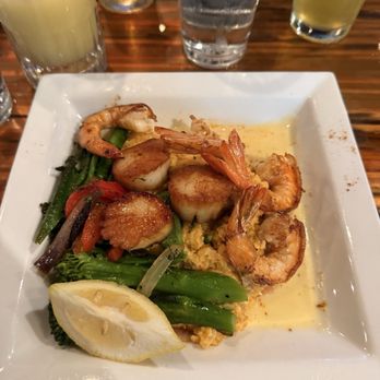 Dune Street RawBar & Grill - Seared Shrimp & Scallops - Seafood Near Me - Nags Head, North Carolina