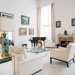 Significant Prairie Village, KS art and antiques collection sold by Circle Auction.
