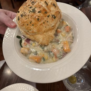 Petterinos - Chicken Pot Pie - American Near Me - Chicago, Illinois