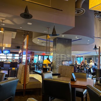 Kona Grill - La Cantera - Inside - Sushi Bars Near Me - San Antonio, Texas