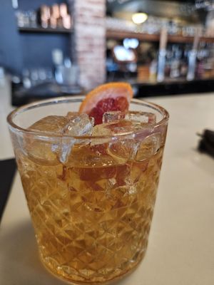 Stoll and Wolfe Distillery by null