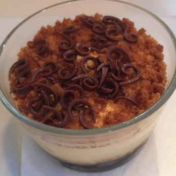 Mamma Rao's - Amaretto dessert - Italian Near Me - Brooklyn, New York Mamma Rao's - Amaretto dessert - Italian Near Me - Brooklyn, New York