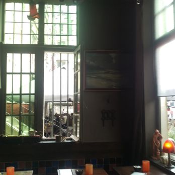 De Zwarte Zee - Inside - Cafes Near Me - Gent, VOV