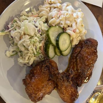 S/T Hooligan's - SPISEATTLE FRIED CHICKEN 3 pcs. (Spicy) - Cajun/Creole Near Me - Seattle, Washington