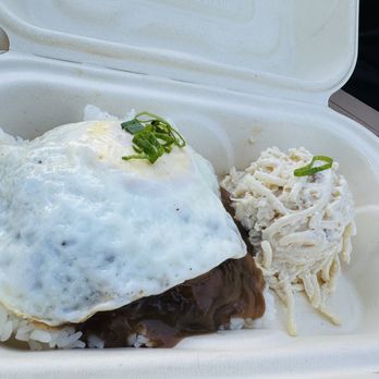 Kihei Food Oasis - Loco moco with Mac salad - Food Trucks Near Me - Kihei, Hawaii Kihei Food Oasis - Loco moco with Mac salad - Food Trucks Near Me - Kihei, Hawaii