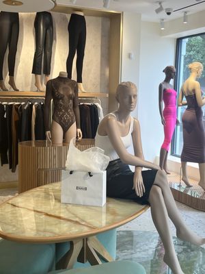 Wolford by null