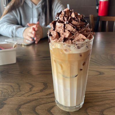 Cracker Barrel Old Country Store by null