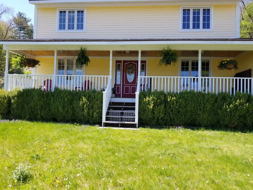 NOCHER REALTY Updated August 2024 48 Elm St, Pittsfield