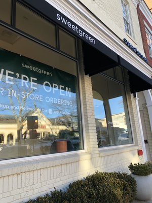 sweetgreen - Healthy Salads, Bowls and Plates by null