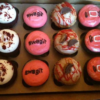Fatty's Cupcakes - Desserts Near Me