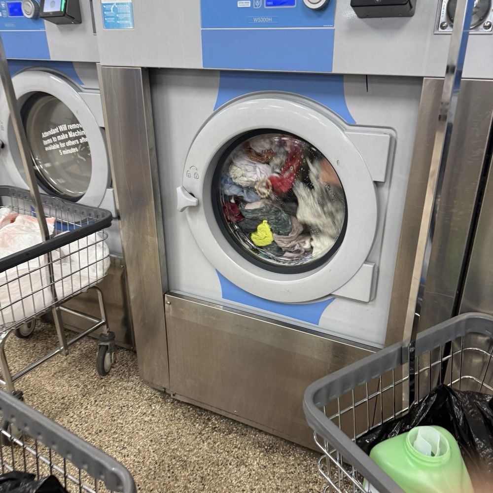 Turney Coin Laundry - No water little to none watch clothes water only comes out after 15 mins and stops in middle Horrible customer service also racist.. - Laundromat Near Me - Garfield Heights, Ohio Turney Coin Laundry - No water little to none watch clothes water only comes out after 15 mins and stops in middle Horrible customer service also racist.. - Laundromat Near Me - Garfield Heights, Ohio